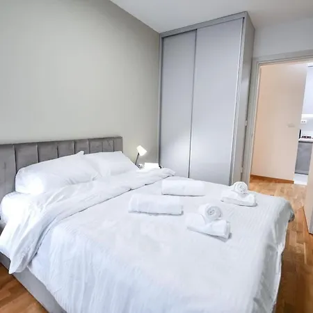 Petar'S Aparment Luxury New Apartment Skopje Exterior photo